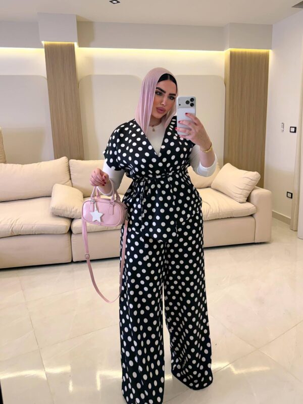 سوت polka dots