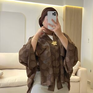 بلوزه Chiffon  with Floral Brooch