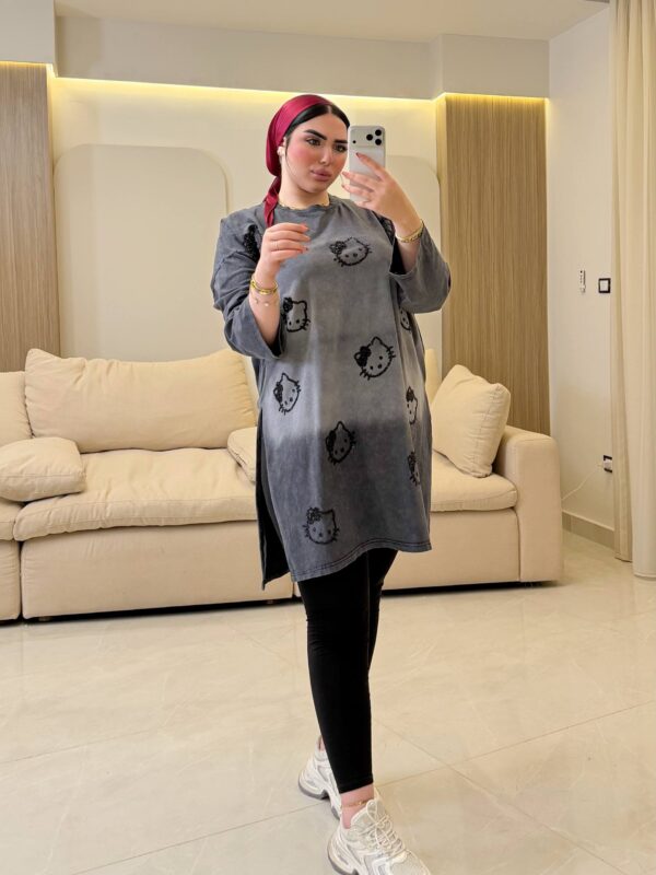 تيشرت Hello Kitty Acid Wash