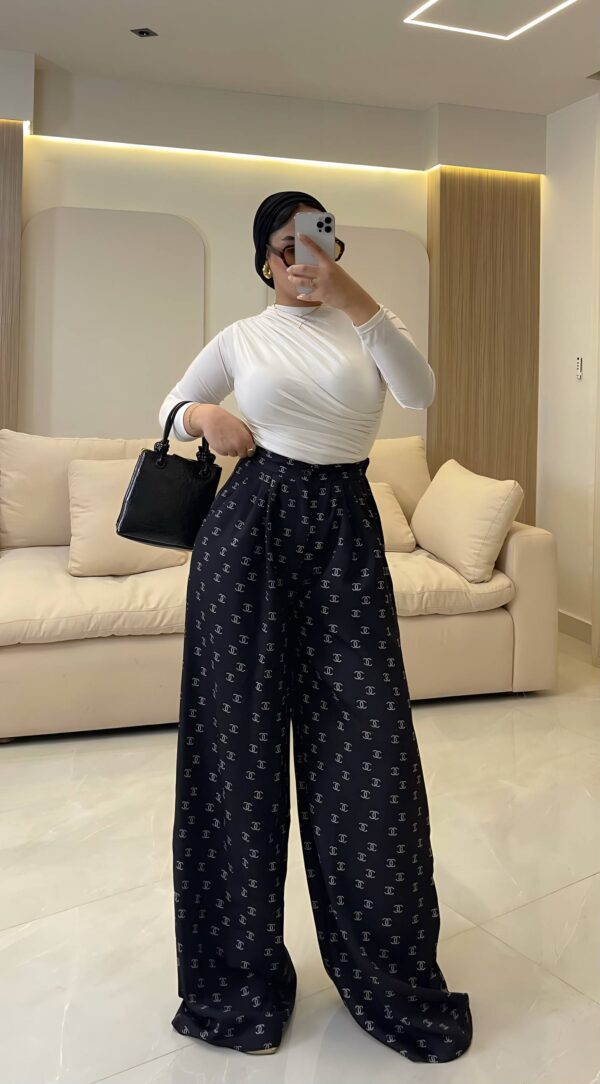 بنطلون Black Chanel Monogram Wide-Leg Pants