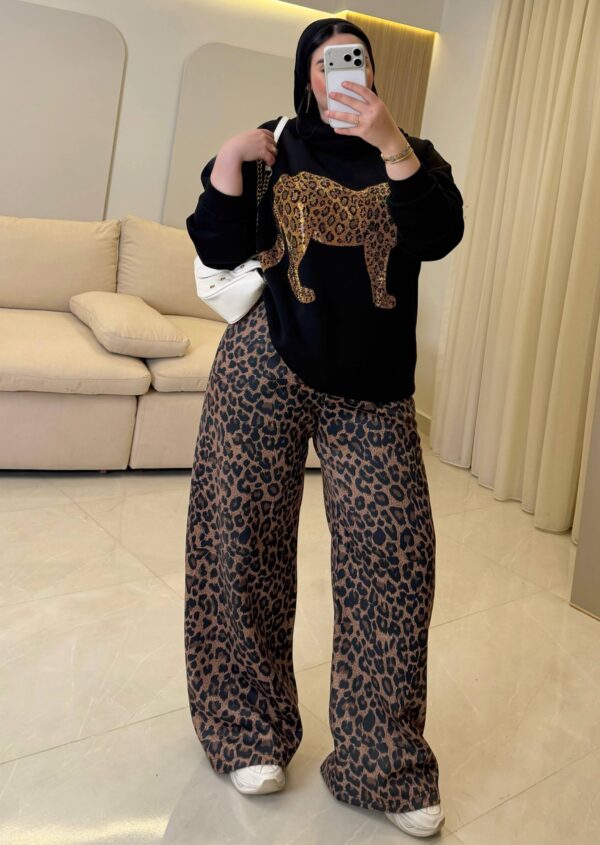 سوت Leopard Embroidered Tracksuit