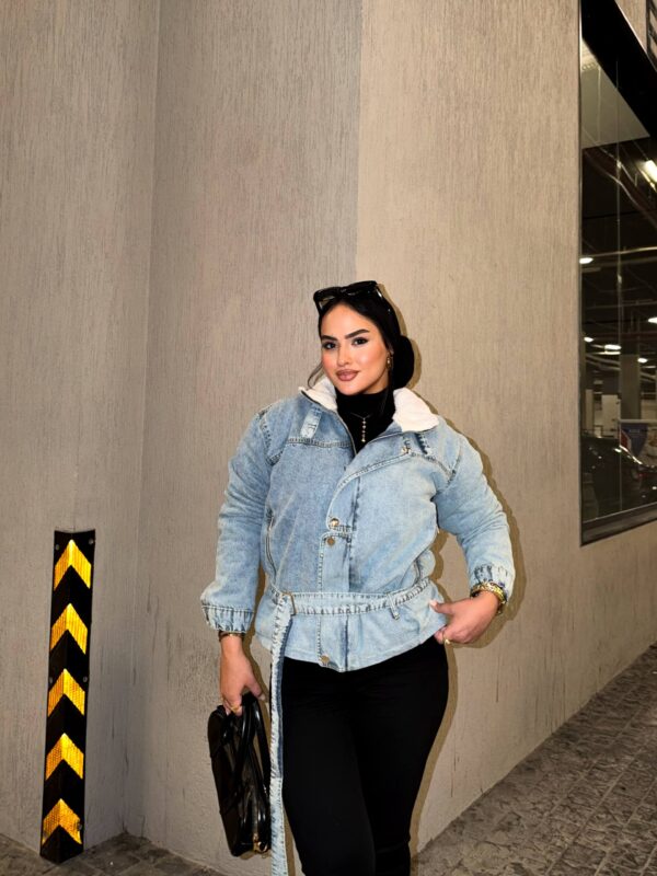 جاكت جينز مبطن فرو Fleece-Lined Belted Denim Jacket