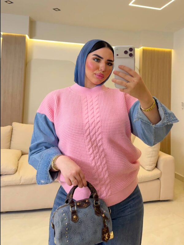 بلوفر   Denim-Sleeve Cable Pullover